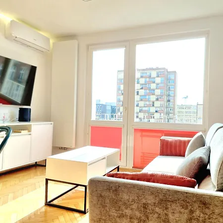 Piotrkowska 201 * לודז'